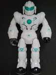 Robot interaktywny chodzi świeci