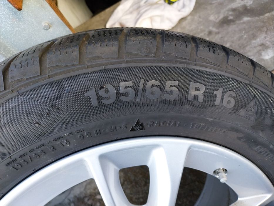 Alufelgi z oponami BMW 2 16cali