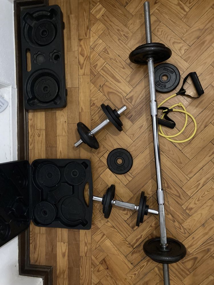 Conjunto de material de musculação