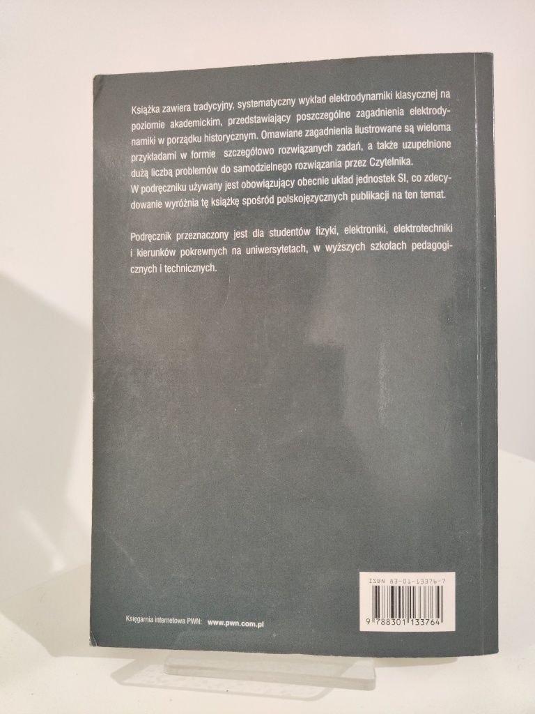 Podstawy elektrodynamiki - David J. Griffiths