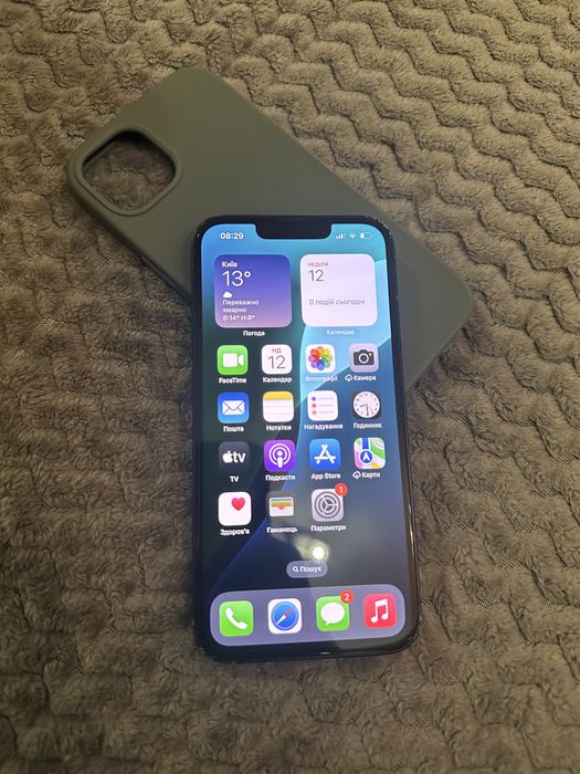 Продам iphone 13 128gb