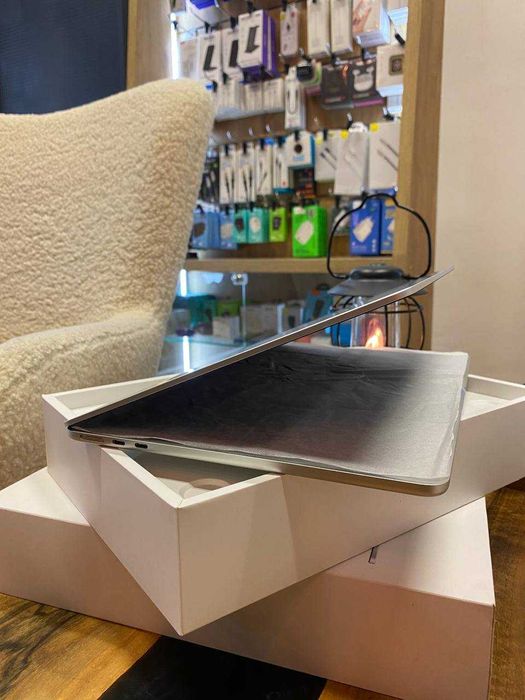 Ноутбук Apple MacBook Air 13“ M2 8/512GB Silver (MLY03) 2022