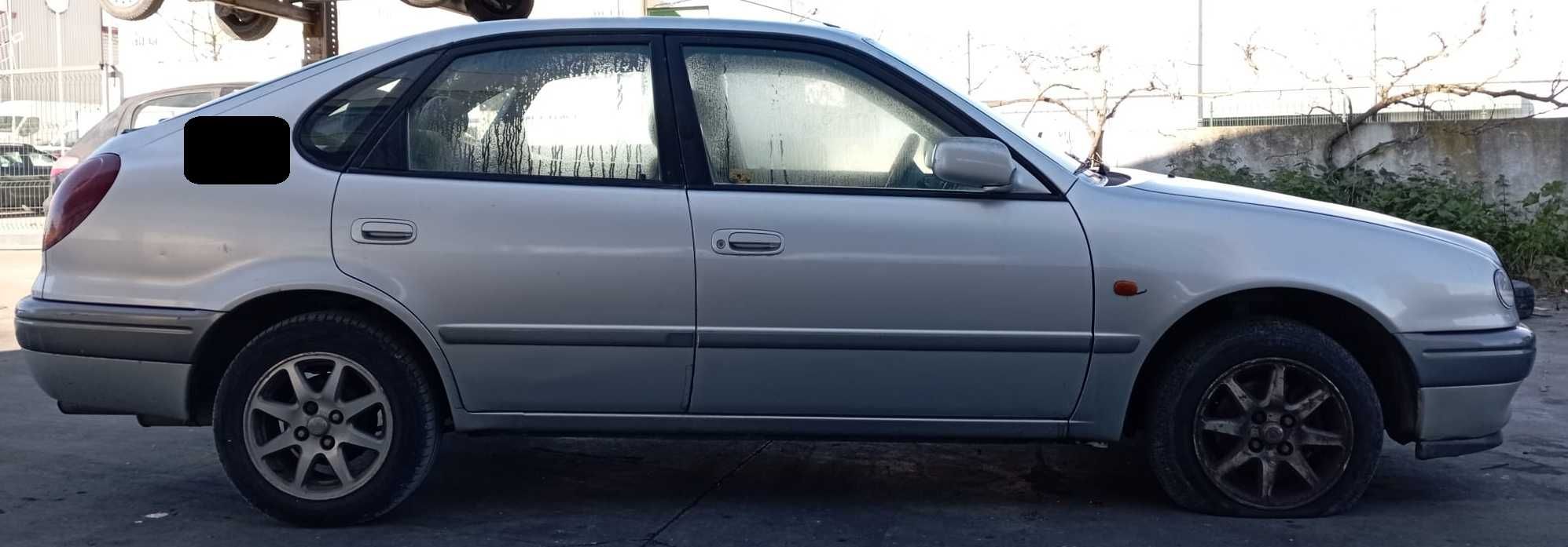 Toyota Corolla para peças
