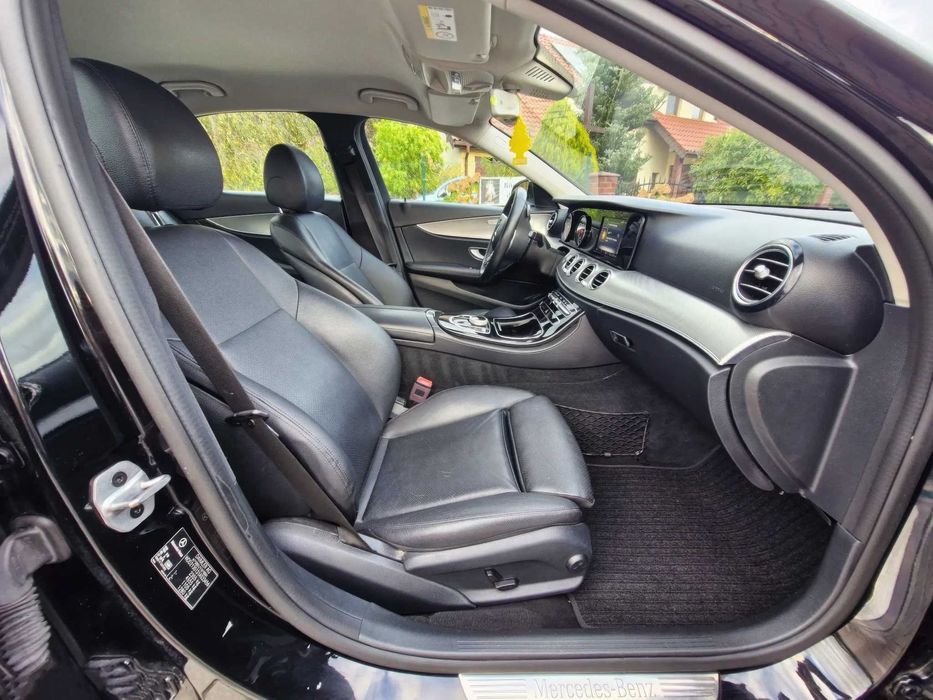 2018 Mercedes-Benz Klasa E 200 d 9G-TRONIC