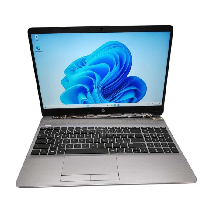 LAPTOP | HP 255 G8 | Ryzen 5 3500U | 15,6" FHD | 8GB | 256SSD | Win11