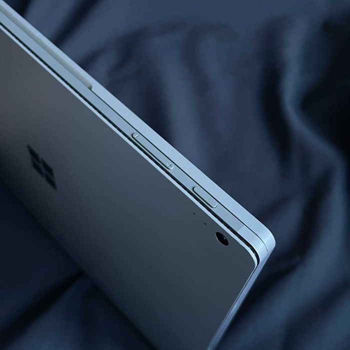 Сенсорний Ноутбук 2 в 1  Microsoft Surface Book 2 13.5" i5-8350U/8/256