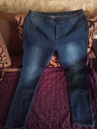 Женские стрейчевые джинсы.