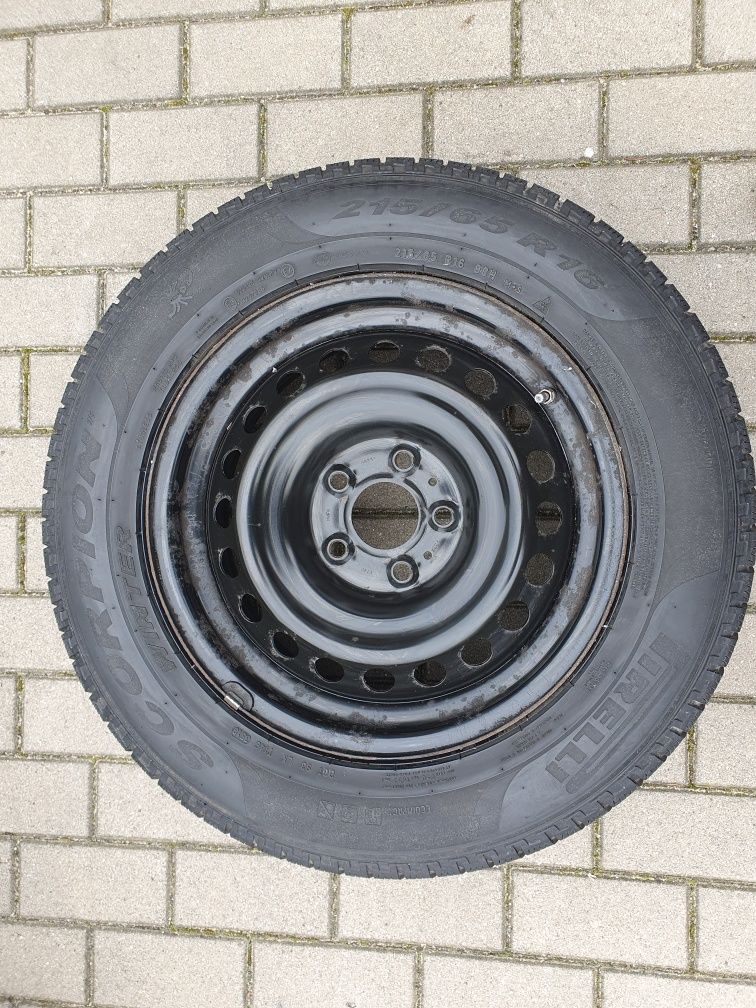 Koła felgi salowe Nissan Qashqai opony zima 5x114,3  16" 4 szt