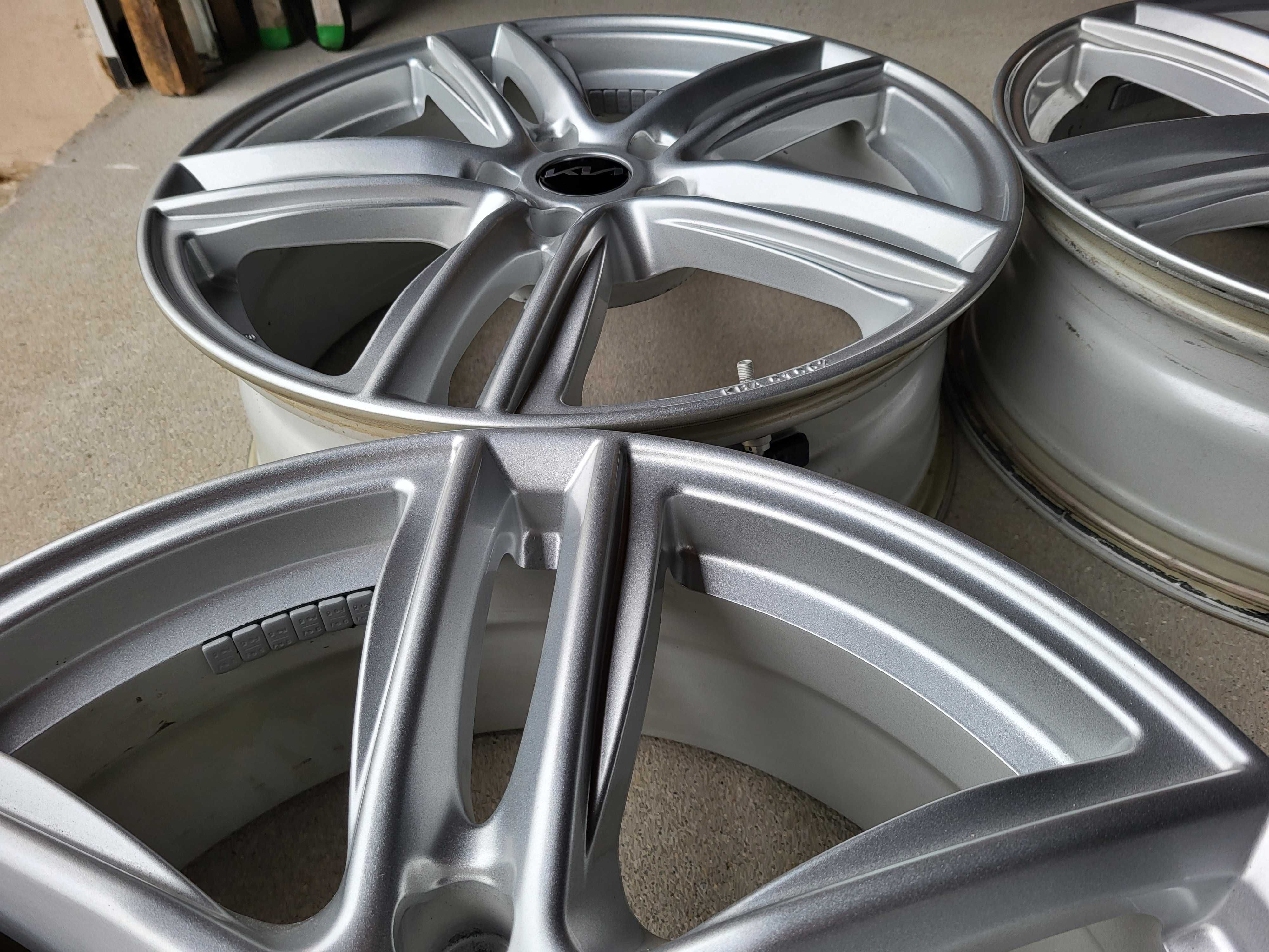 [694] Felgi aluminiowe 19 Cali 5x114,3 7,5J ET40 Kia + Czujniki GRATIS