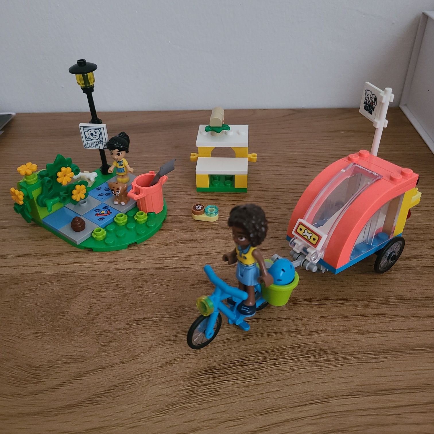 LEGO Friends Игрушечный велосипед для собак-спасателей с щенком. 6+