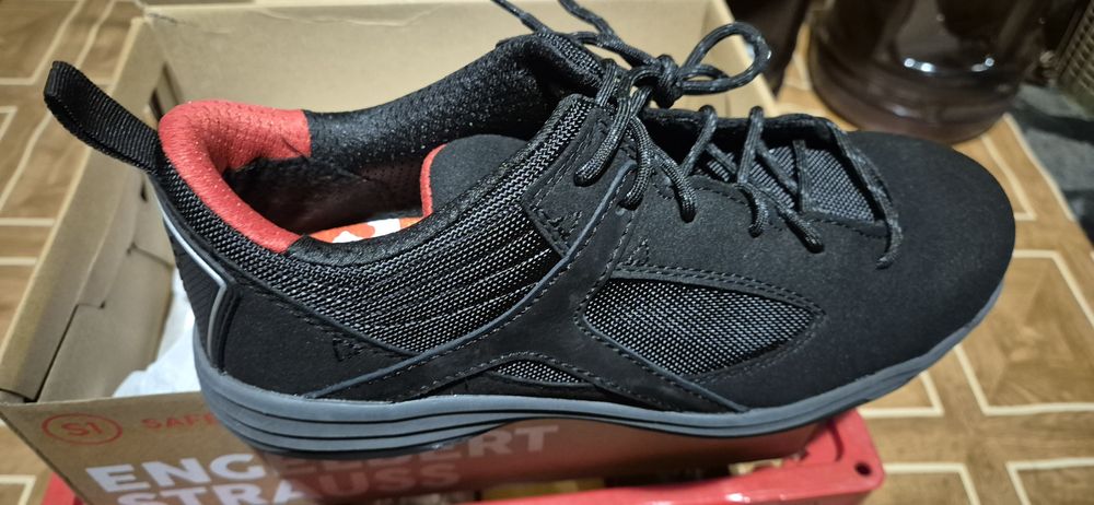 Buty robocze Strauss Engelbert 43 nowe w pudelku