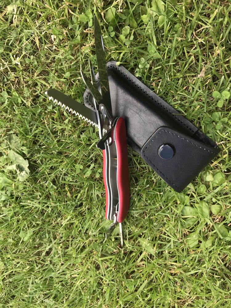 Ніж складний Нож складной Victorinox Мультитул Тактичний Вікторинокс