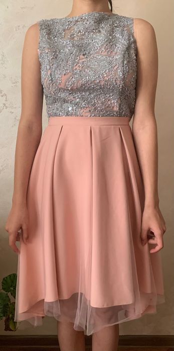 Нарядне жіноче плаття розмір XS