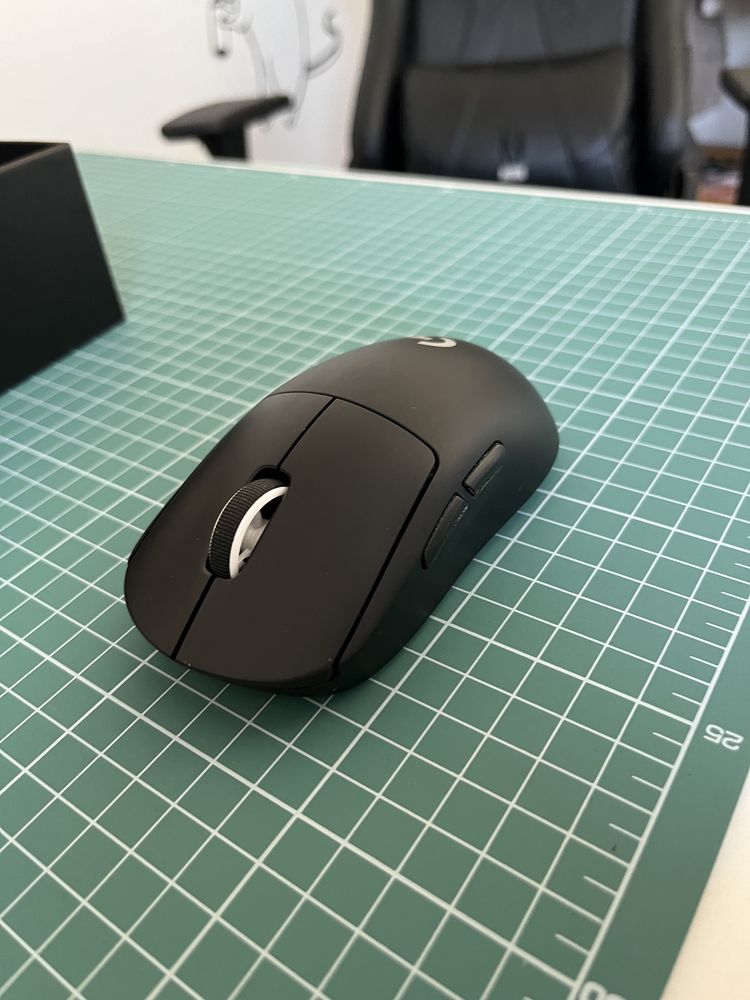 Myszka Gamingowa Wireless logitech Pro X Superlight