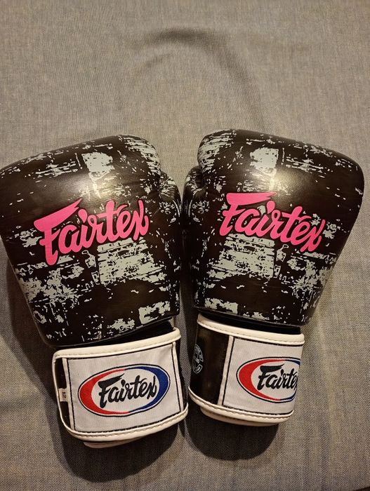 Rękawice bokserskie Fairtex 12oz – oryginalne z Tajlandii