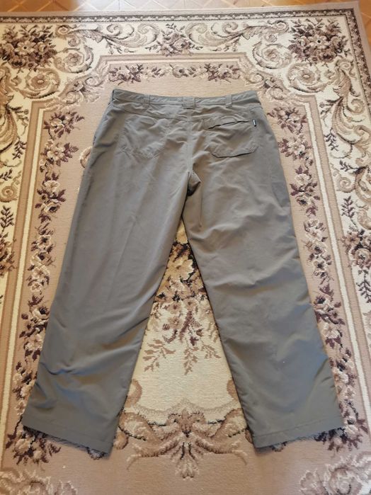 Spodnie trekkingowe marki Rohan