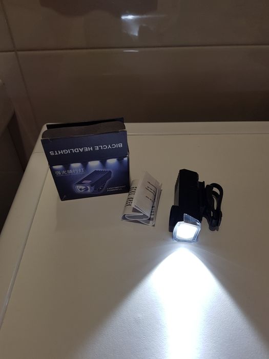 Передній фонрь для велосипеда
Birmarket logo small
Birmarket, Bir Bonu