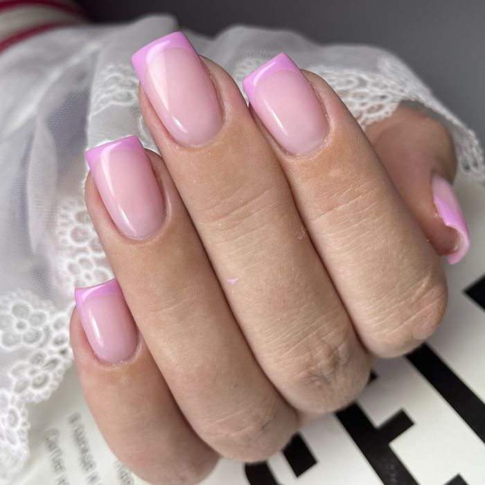 Маникюр и педикюр в уютной атмосфере | АЛЕКСАНДРИЯ