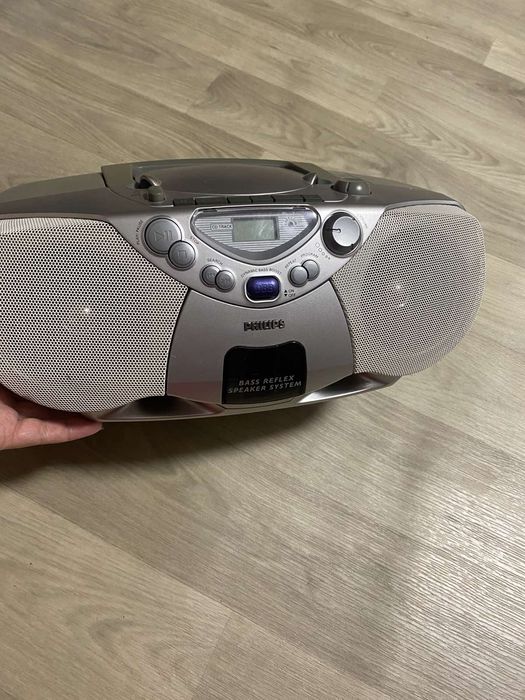 Бумбокс pnilips магнітофон