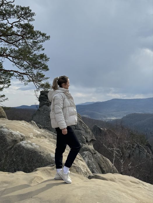 Бежева куртка. Жіноча куртка недорого. Тепла куртка. Трендова куртка