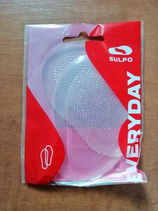 Pół wkładki żelowe do butów na obcasie. Zapobiegają zsuwaniu się stopy