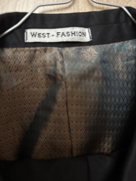 Elegancki czarny garnitur męski – rozm. L (West Fashion), jak nowy