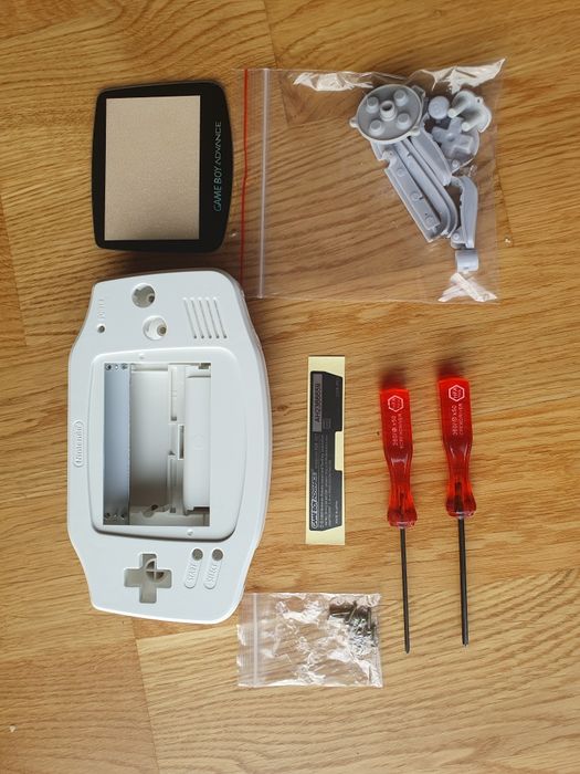 Obudowa Gameboy Advance biała GBA przyciski membrany