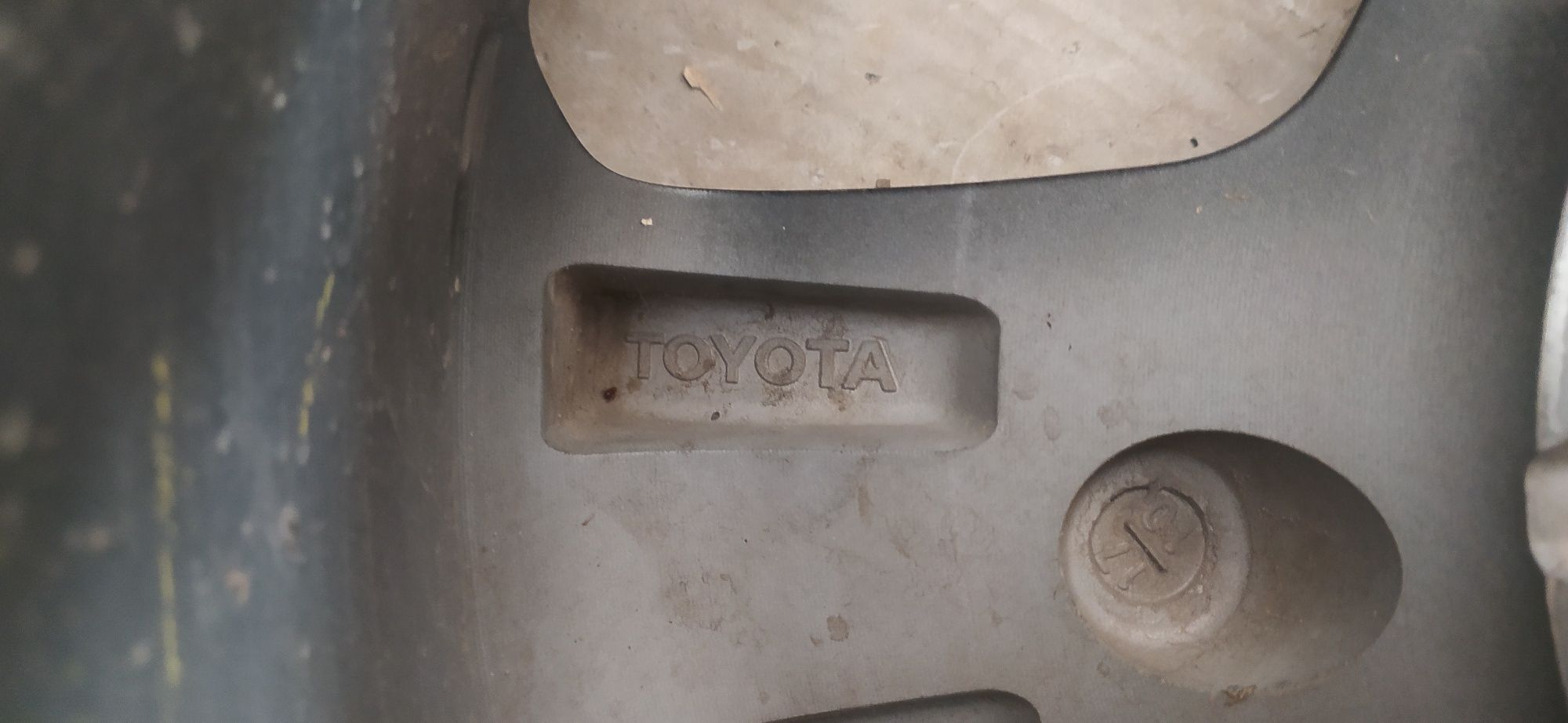 Диски р17 Toyota Tacoma Hilux
