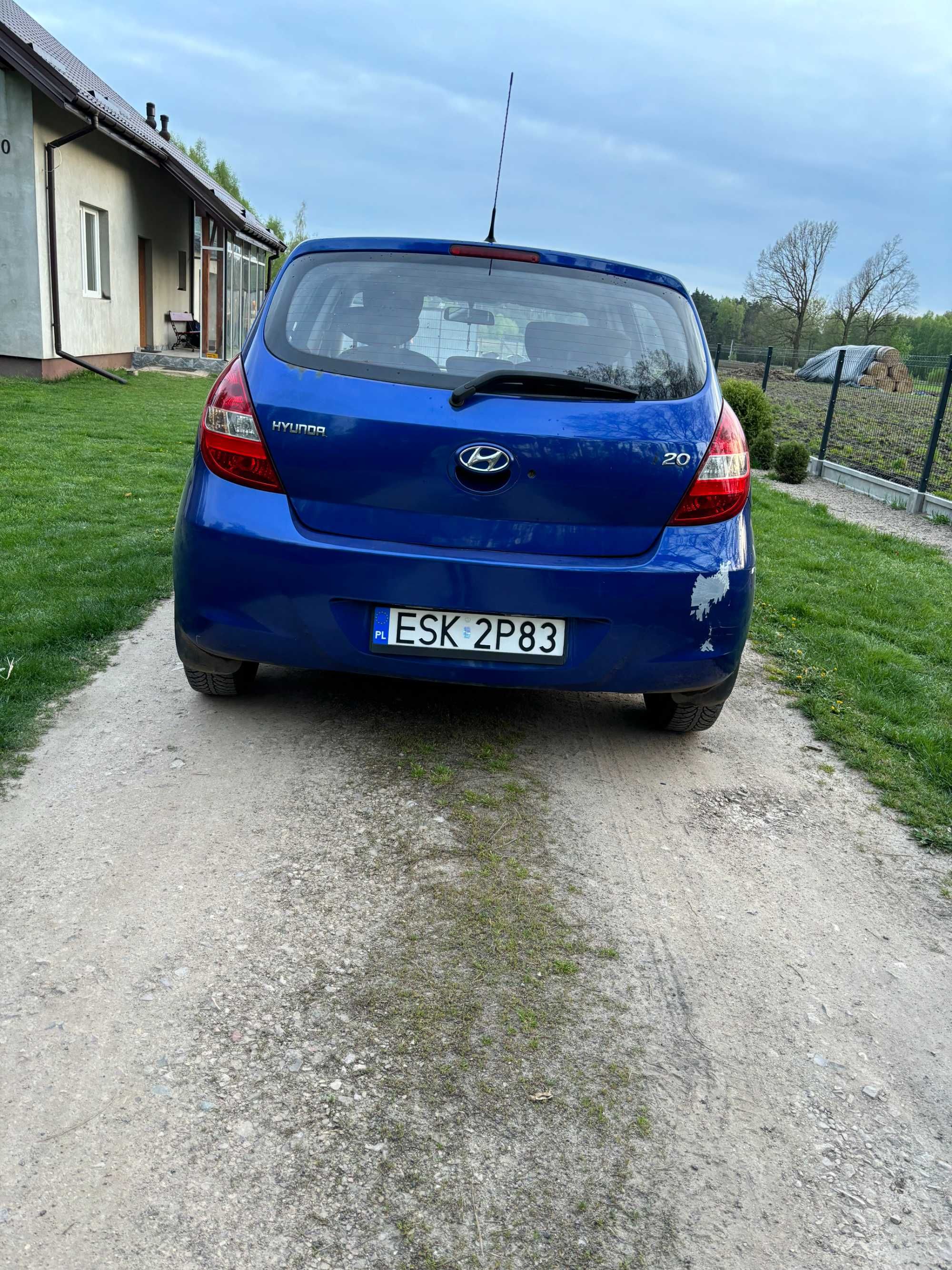 HYUNDAI I20 2011r