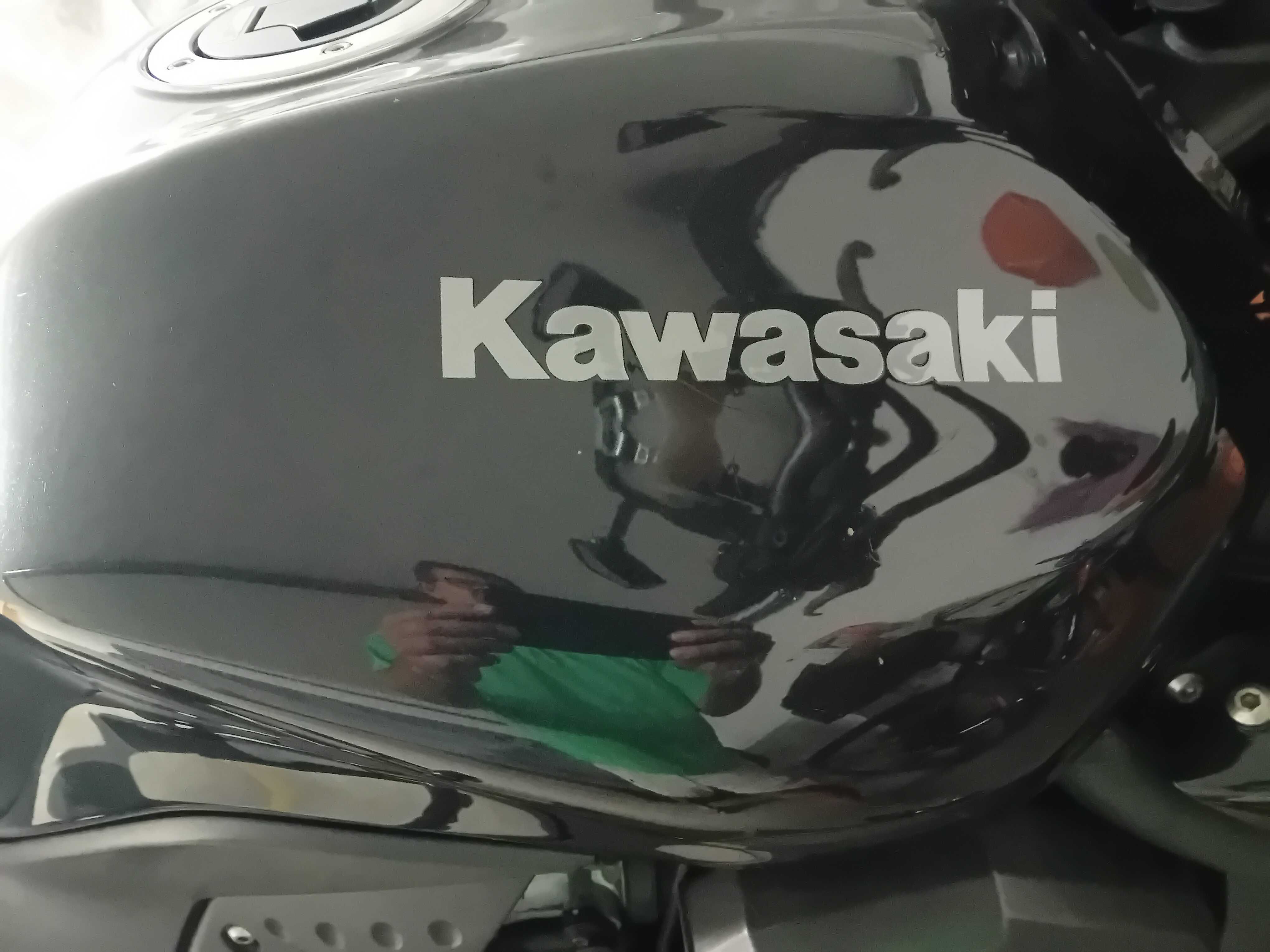 Mota Kawasaki Z750