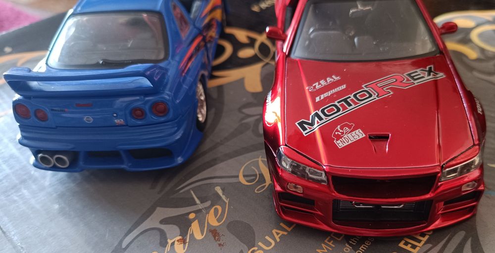 Моделька Nissan Skyline GTR R34
