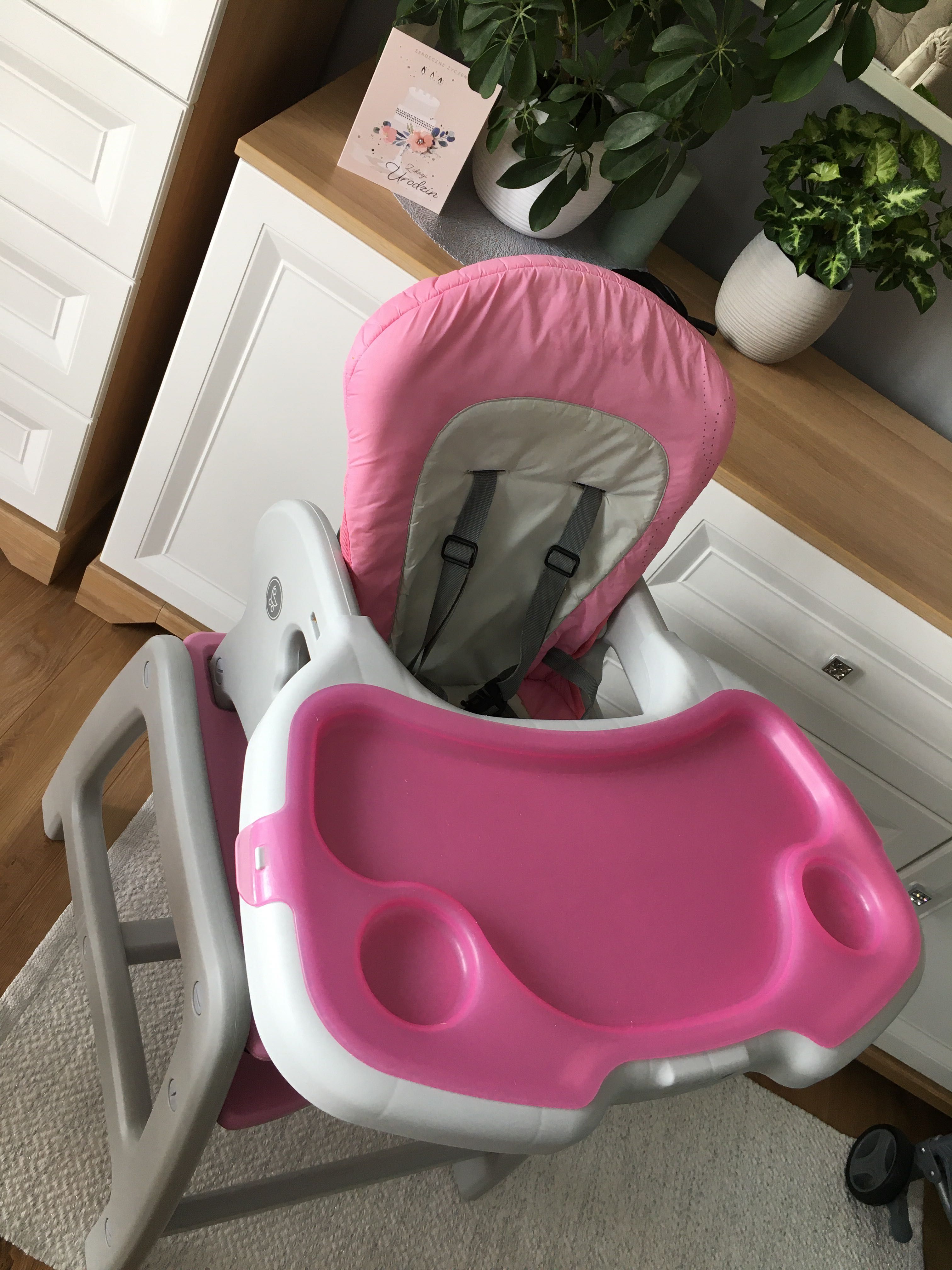 Krzesełko krzesło do karmienia Coto Baby dla dziewczynki różowe