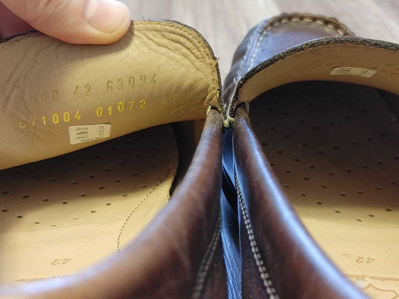 Buty skurzane ECCO.