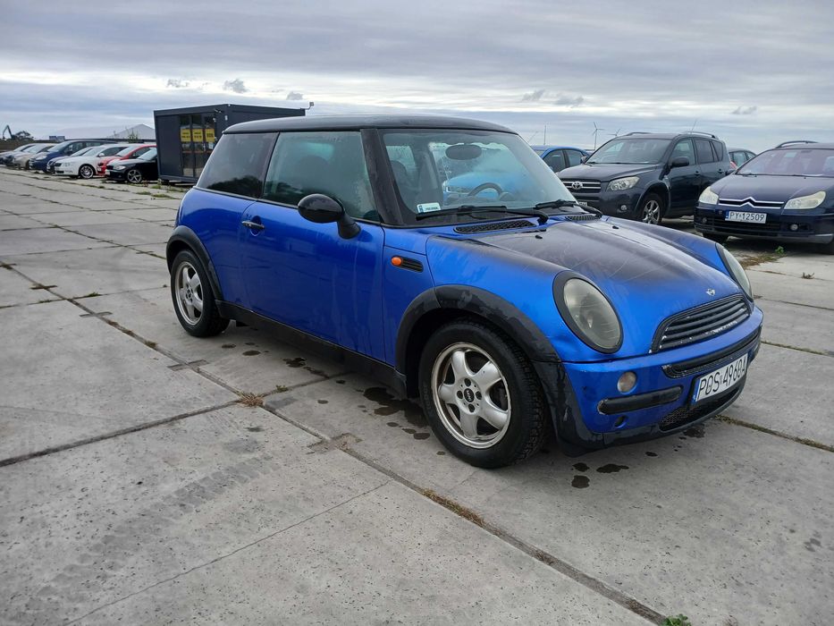 Mini Cooper 1,6 benzyna