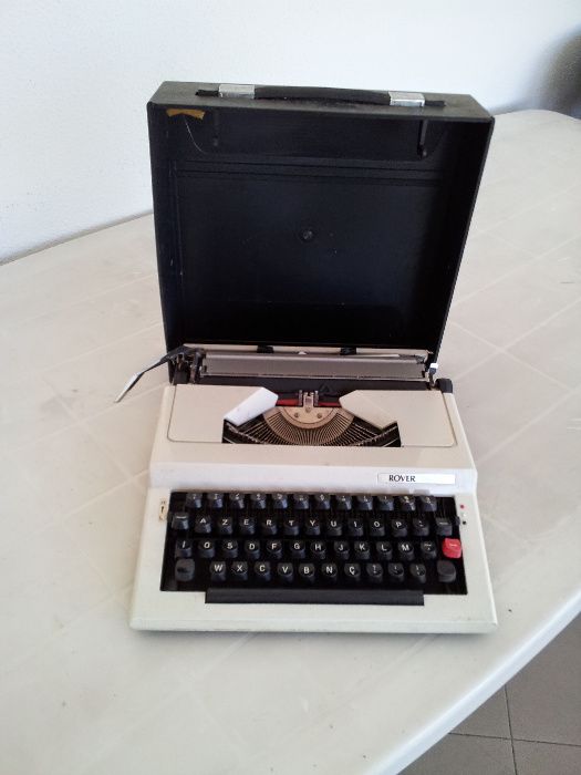 Maquina de escrever antiga marca Rover 3000 funcionar colecionadores
