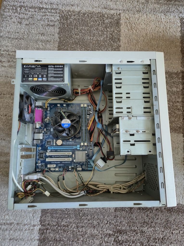Komputer stacjonarny PC Intel Core i5-3450 4GB RAM DDR3 BEZ DYSKU