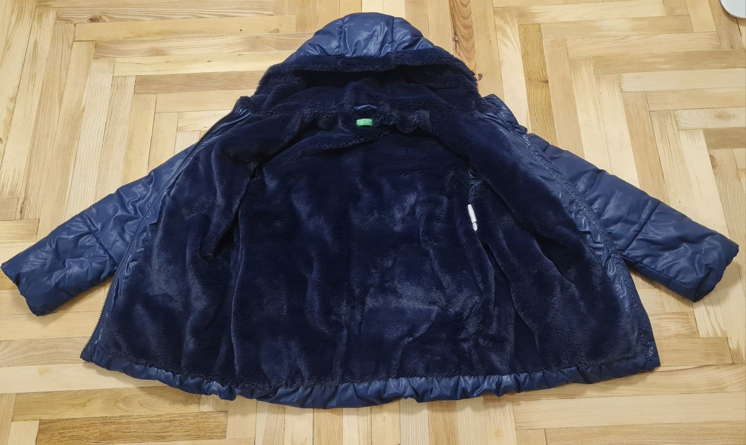 Зимова куртка Benetton на зріст 150см