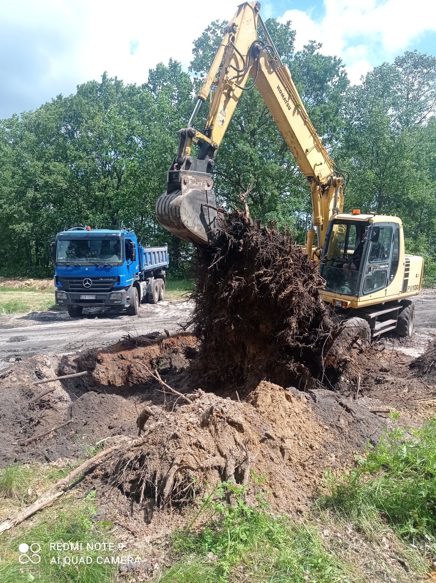 Usługi Koparką,Koparko-ładowarką,Szamba ,Wyburzenia,Wywrotka,Transport