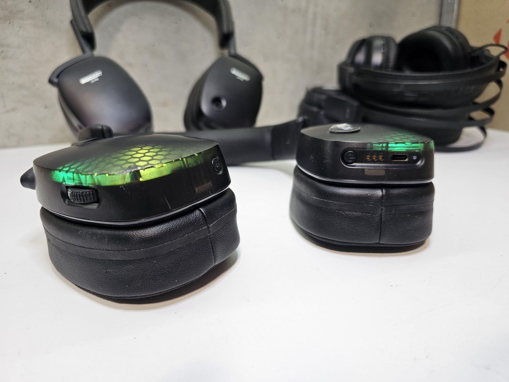 Навушники з мікрофоном ROCCAT SYN Max Air Black