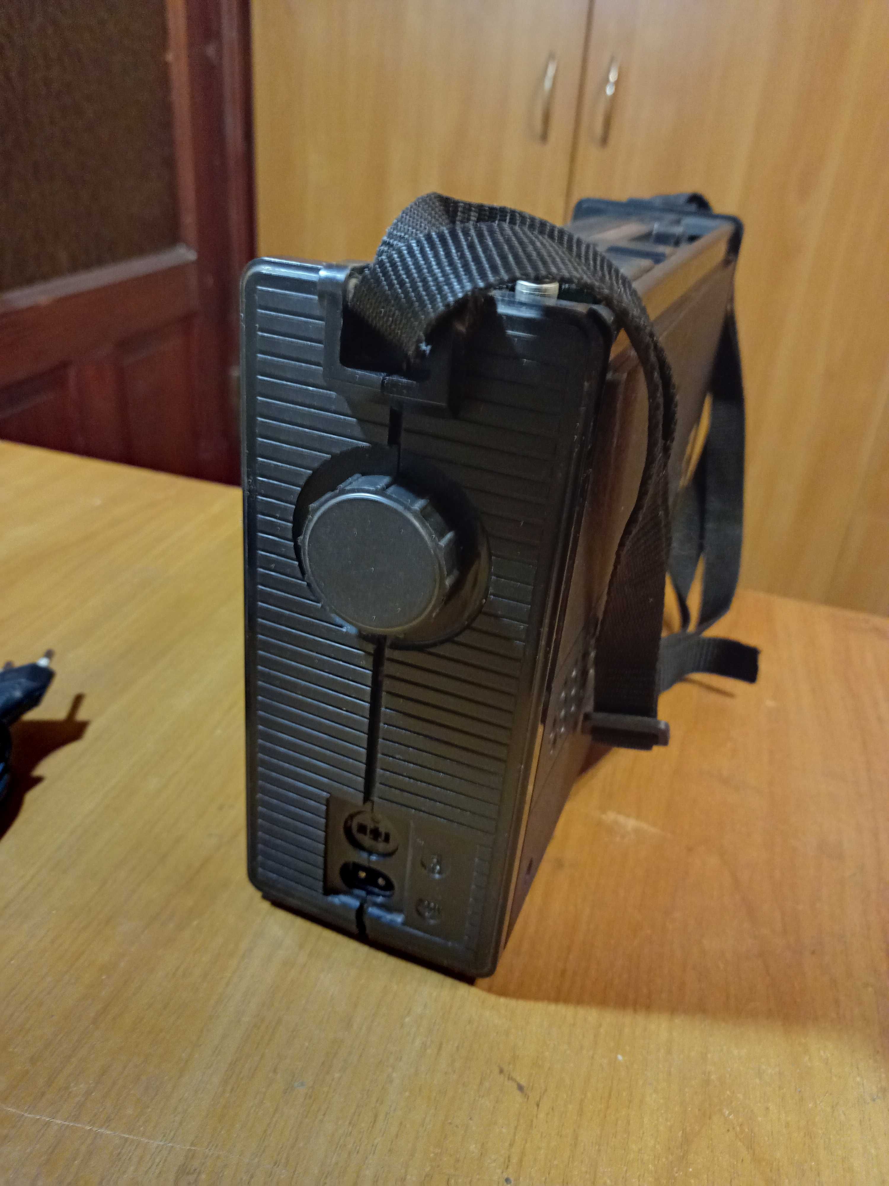 Магнитола "Radio Recorder Babett"