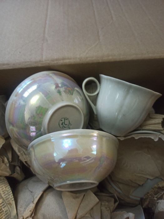 Посуд різноманітний