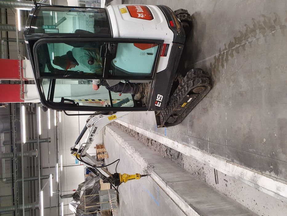 Usługi minikoparką młot do kucia, koparki koparko ładowarka kołówka