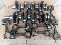 Коленвал колінвал 1.8 2.0 16v Peugeot 407 406 307 807 Citroen C4 c5 c8