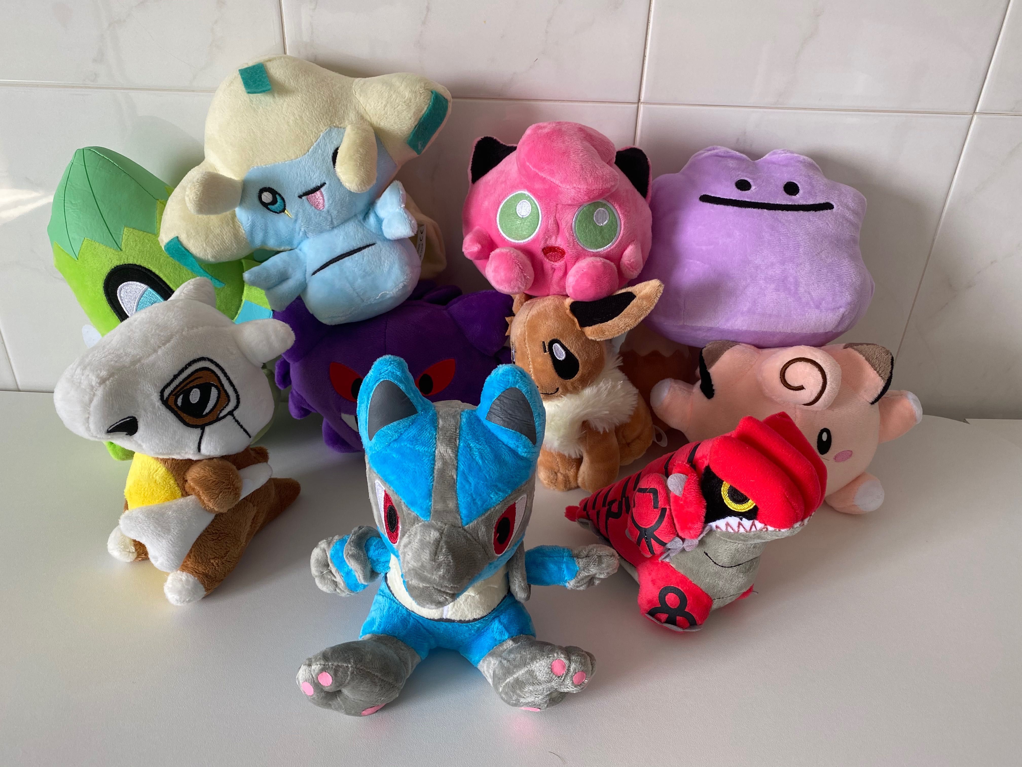 Pokémon Peluches