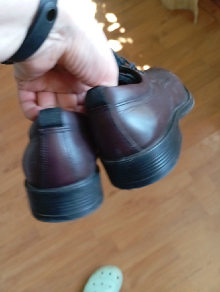 Шкіряні, кожаные туфлі унісекс на ногу 26 см