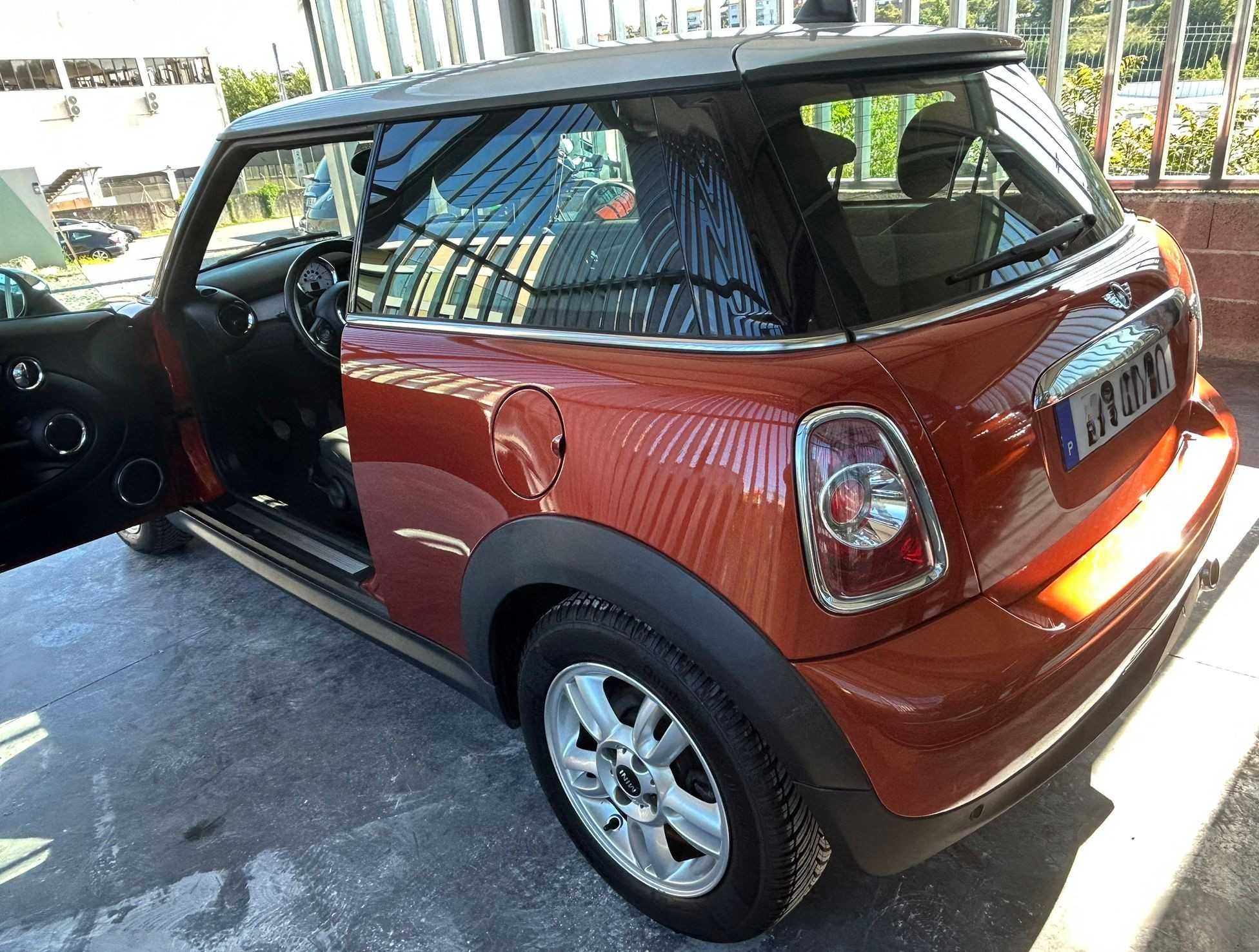 Mini Cooper D 1.6 110cv - 11