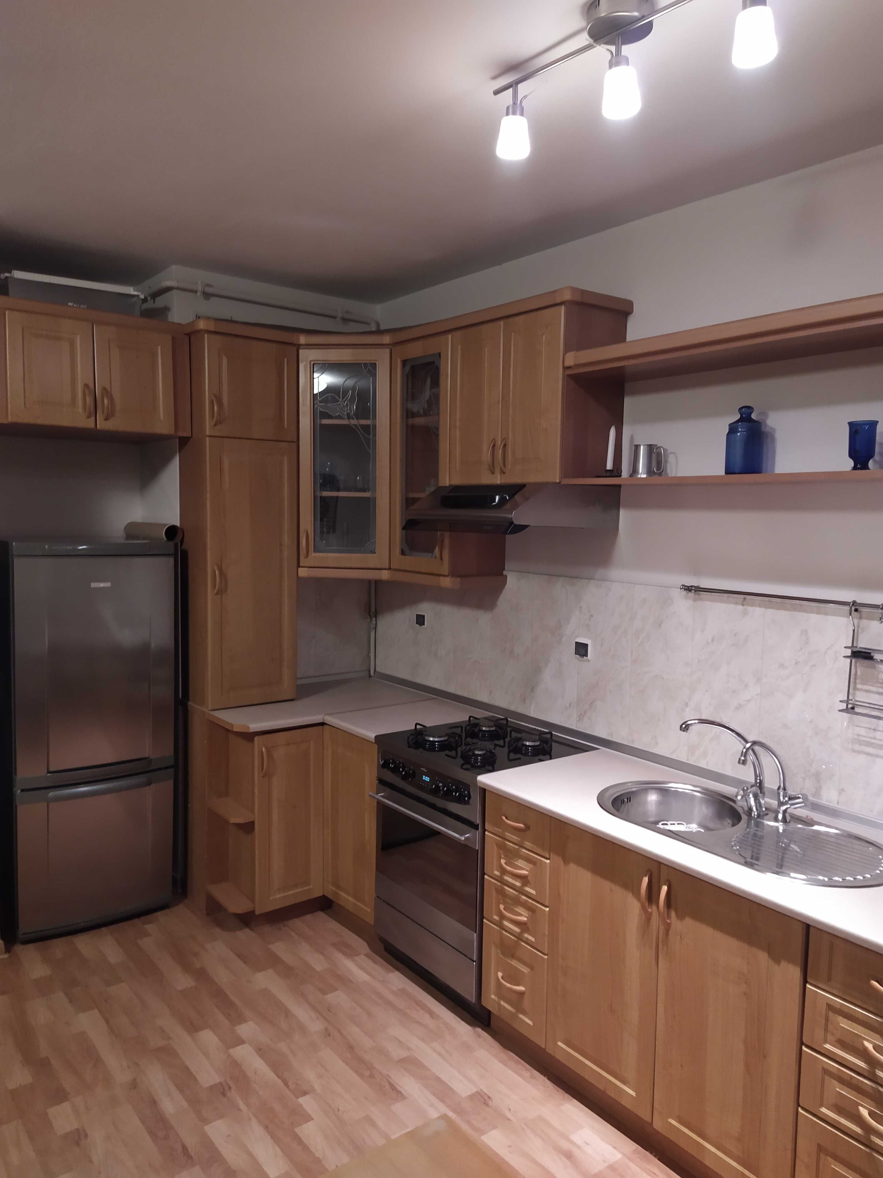 Przestronny apartament na Mokotowie z  balkonem i garażem bezpośrednio