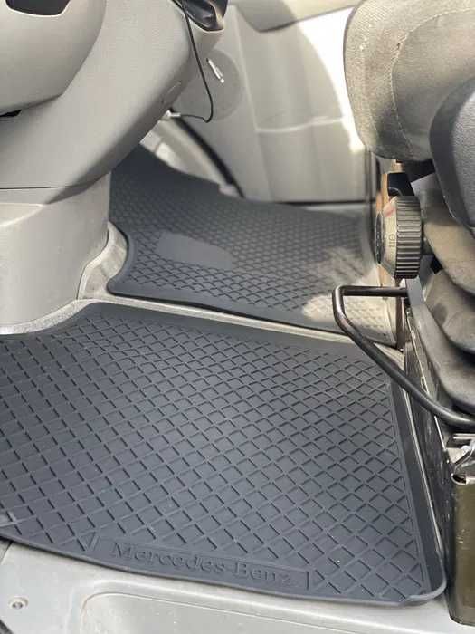 Коврик килимок в салон Спрінтер Sprinter W906 crafter крафтер