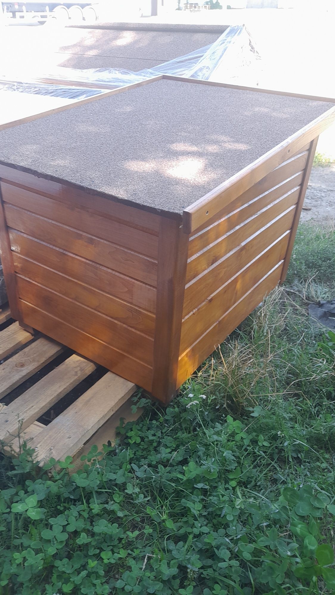 Будка для собаки з утепленим полом 600*800*600 мм дерево
