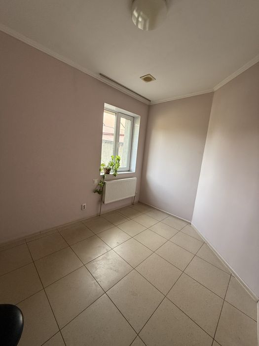 Здається в оренду кабінет